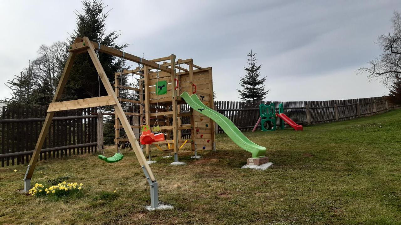Ferienwohnung Reissmann Heinsdorfergrund Bagian luar foto