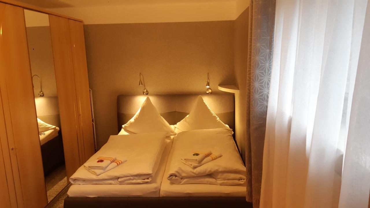 Ferienwohnung Reissmann Heinsdorfergrund Bagian luar foto