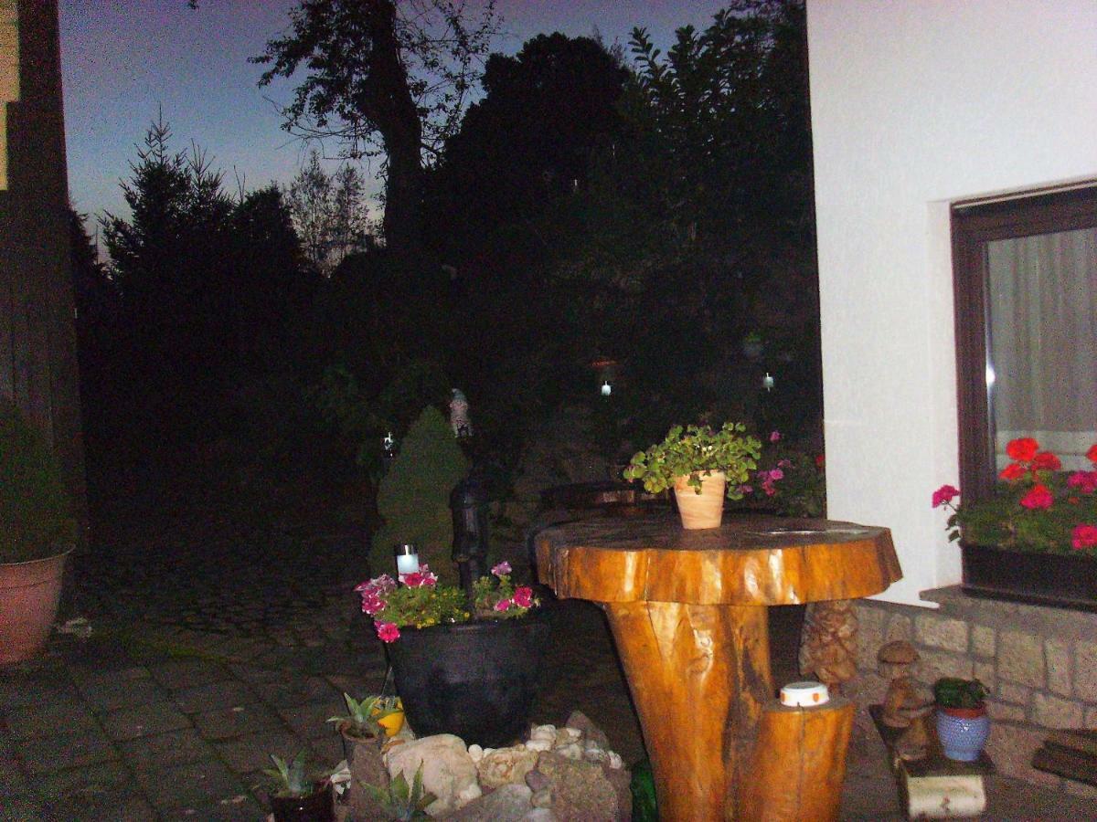 Ferienwohnung Reissmann Heinsdorfergrund Bagian luar foto